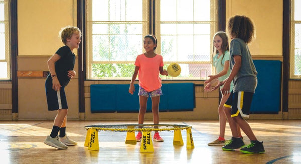 Spikeball The New Rookie Set - The Original Round Net Game With A 50% Larger Net and Ball - For Beach, Yard, Lawn and Backyard Play