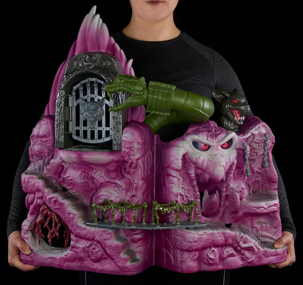 Masters of the Universe Origins Playset & 2 Action Fgures, Snake Mountain with Dungeon & Throne, Snake & Wolf Head