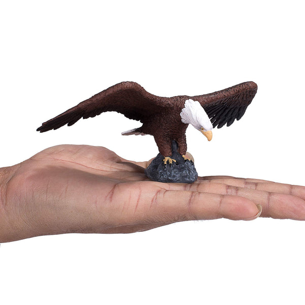 MOJO Bald Eagle Realistic International Wildlife Hand Painted Toy Figurine