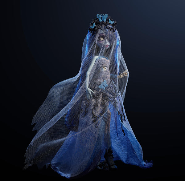 Monster High Skullector Doll, Corpse Bride Emily Collectible in Gothic Spiderweb Wedding Dress with Accessories Like Gauze Veil and Doll Stand