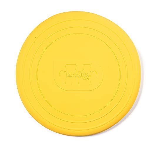 Bigjigs Toys Frisbee Flying Disc (Honey Yellow) - Silicone Frisbee for Kids, Quality Flying Saucers, Beach Toys & Garden Toys, Holiday Toys for Toddlers