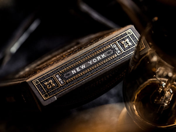 Hudson Black Playing Cards
